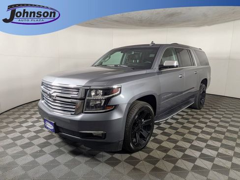 Used 2019 Chevrolet Suburban Premier image 1