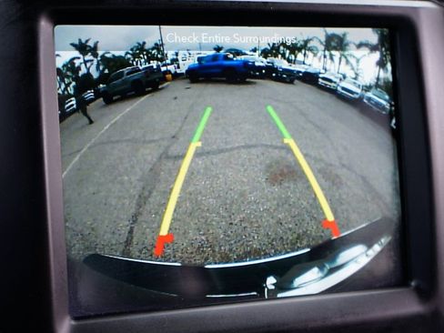 Used 2018 RAM 1500 Laramie image 29