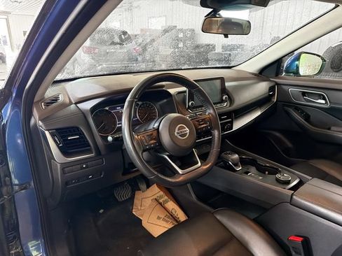 Used 2021 Nissan Rogue SV AWD/4WD image 8