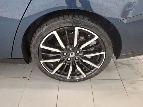 Certified 2023 Honda Accord Touring image 17