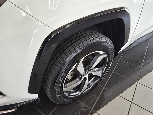 Used 2021 Toyota RAV4 SE w/ Weather & Moonroof Package AWD/4WD image 29