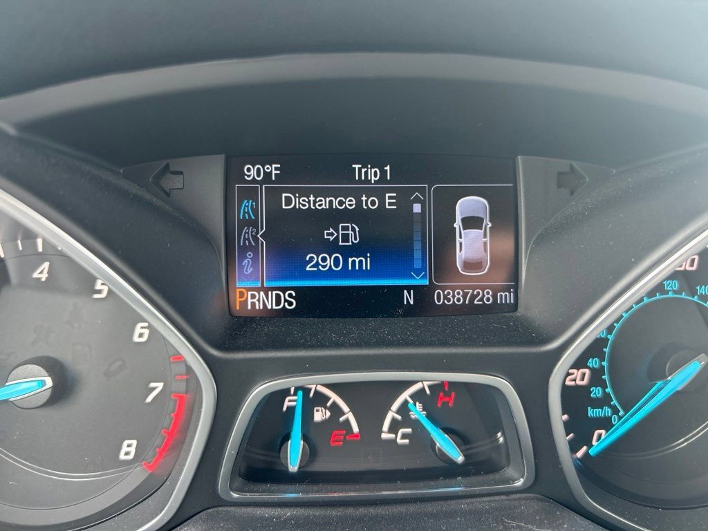 Used 2015 Ford Escape Titanium FWD image 6