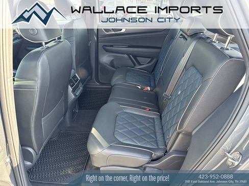 Used 2024 Volkswagen Atlas Cross Sport SEL Premium R-Line image 30