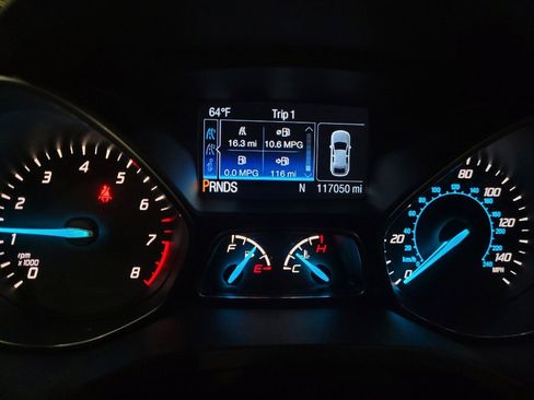 Used 2015 Ford Escape SE w/ Equipment Group 201A image 23