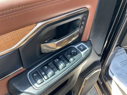 Used 2019 RAM 3500 Limited AWD/4WD image 18