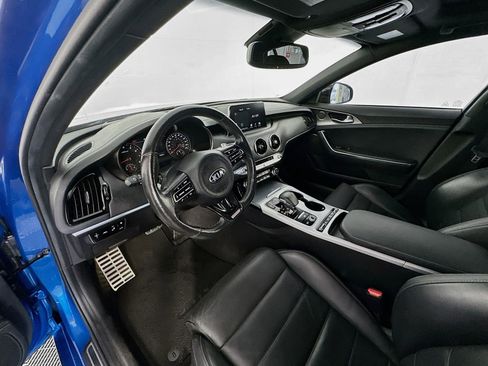 Used 2020 Kia Stinger GT2 AWD/4WD image 9