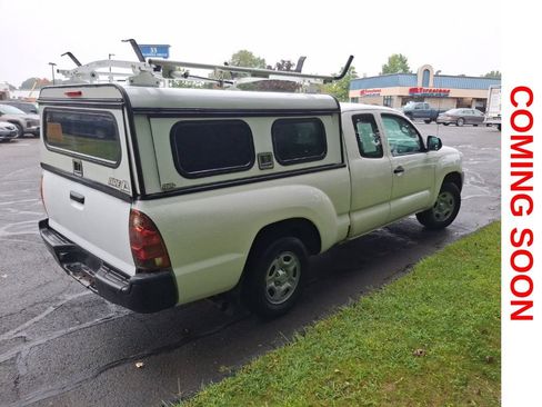 Used 2015 Toyota Tacoma 2WD Access Cab image 5