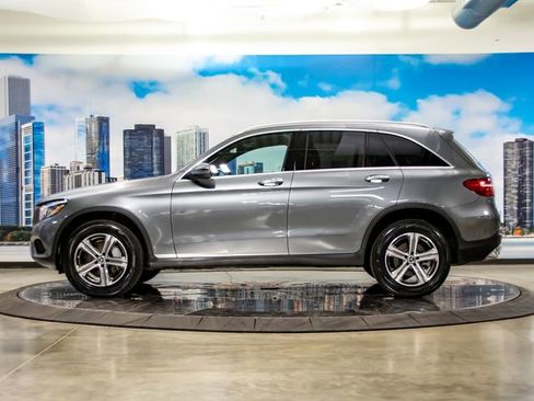 Used 2018 Mercedes-Benz GLC 300 4MATIC image 6