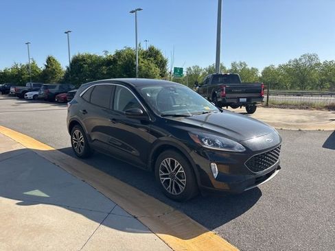 Used 2022 Ford Escape SEL image 7