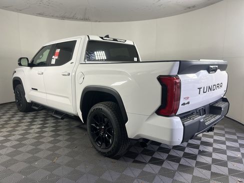 Used 2024 Toyota Tundra SR5 w/ SR5 Premium Package AWD/4WD image 7