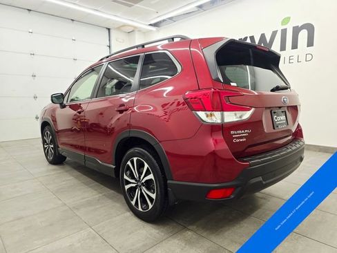Used 2023 Subaru Forester Limited AWD/4WD image 3