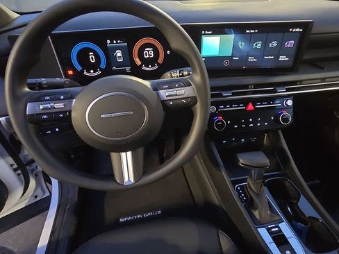 New 2026 Hyundai Santa Cruz SEL FWD image 17