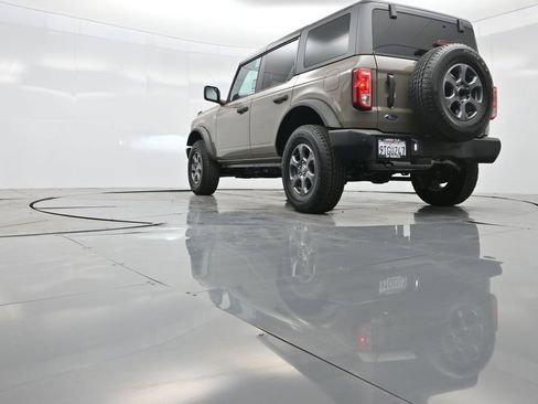 Used 2025 Ford Bronco Big Bend image 48