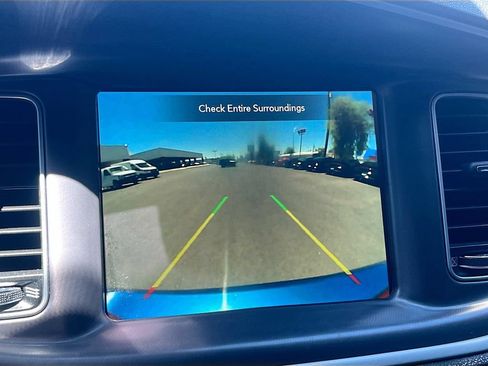 Used 2022 Dodge Charger Scat Pack RWD image 13