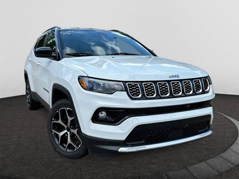Used 2025 Jeep Compass Limited AWD/4WD image 1