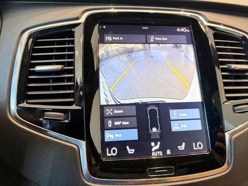 Used 2017 Volvo XC90 T6 Momentum w/ Vision Package AWD/4WD image 24