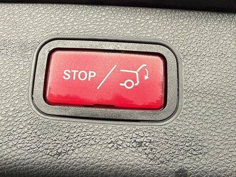 Used 2015 Mercedes-Benz GLK 350 2WD image 12