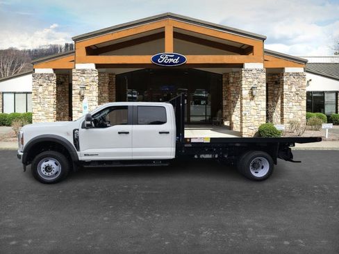New 2024 Ford F550 4x4 Crew Cab Super Duty image 4