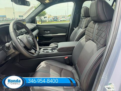 New 2026 Honda Pilot Black Edition image 7