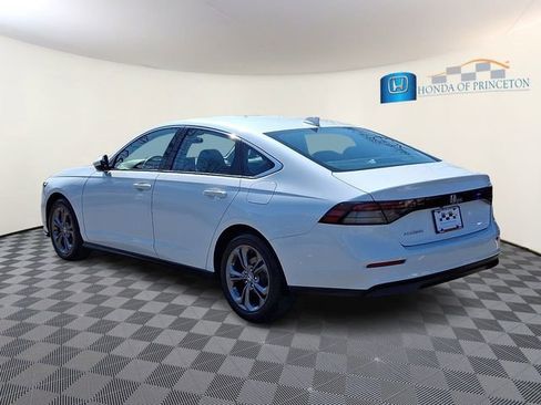 Certified 2023 Honda Accord EX image 4