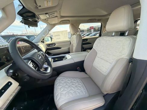 New 2026 Nissan Armada Platinum Reserve image 11