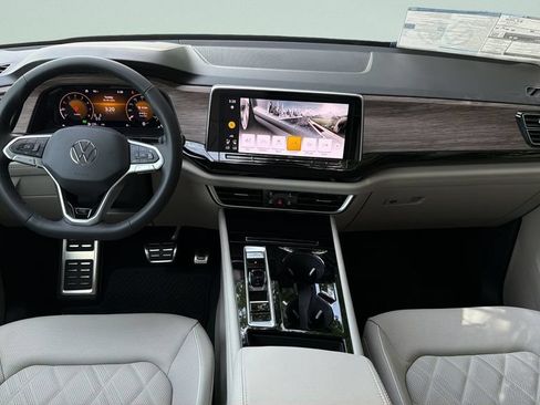 New 2026 Volkswagen Atlas SEL Premium R-Line AWD/4WD image 10