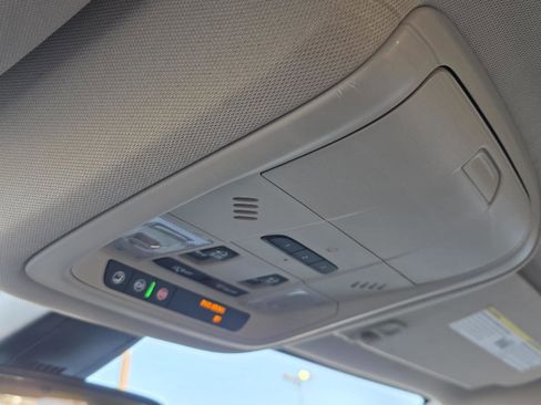 Used 2019 GMC Acadia Denali w/ Technology Package image 27