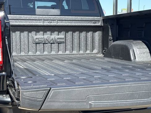 New 2026 GMC Sierra 1500 AT4X w/ LPO, Black Badging Package AWD/4WD image 11