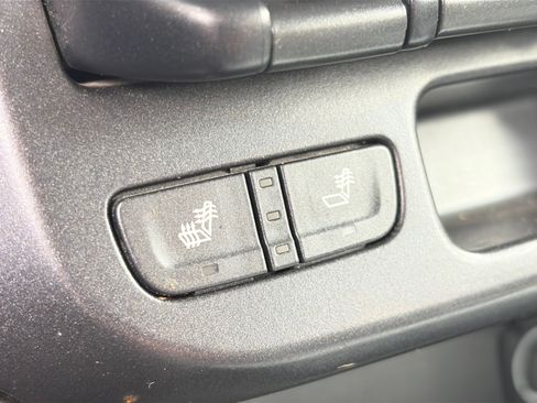 Used 2015 Chevrolet Colorado LT w/ Luxury Package AWD/4WD image 34