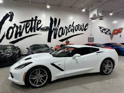 Used 2016 Chevrolet Corvette Stingray Coupe w/ 2LT Preferred Equipment Group image 28