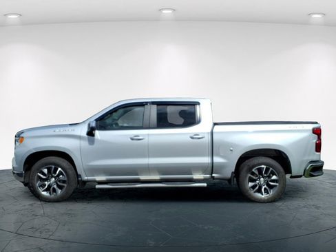 Used 2022 Chevrolet Silverado 1500 LT image 6