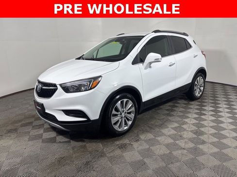 Used 2018 Buick Encore Preferred image 3