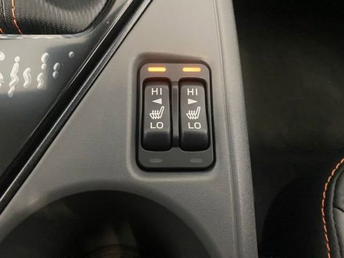 Used 2025 Subaru Crosstrek 2.5i Limited AWD/4WD image 17