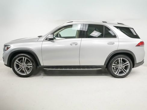 Used 2020 Mercedes-Benz GLE 350 4MATIC image 2