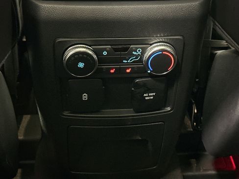 Used 2022 Ford Explorer Limited w/ Equipment Group 301A image 36