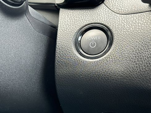 Certified 2025 Toyota Camry SE image 21