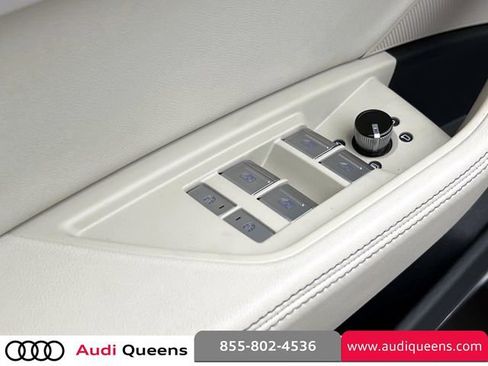 Used 2024 Audi Q8 e-tron Premium Plus w/ Premium Plus Package AWD/4WD image 16