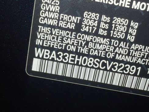 Used 2025 BMW 740i xDrive AWD/4WD image 25