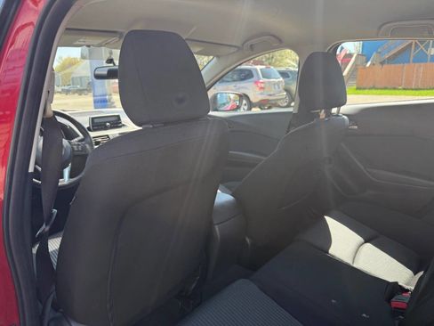 Used 2014 MAZDA MAZDA3 i Touring image 25