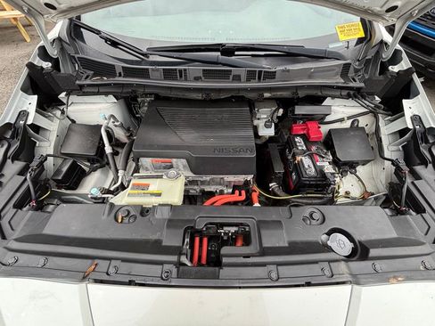 Used 2020 Nissan Leaf SV Plus image 20