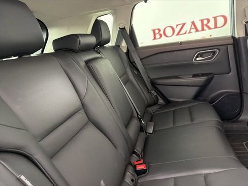 Used 2021 Nissan Rogue SV w/ Premium Package AWD/4WD image 18