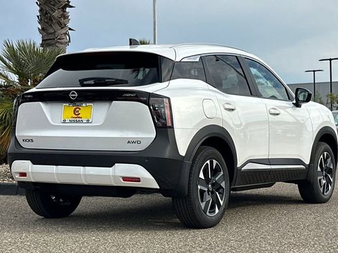New 2026 Nissan Kicks SV w/ SV Premium Package image 4