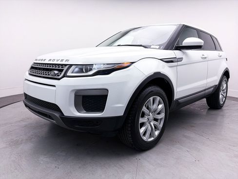 Used 2017 Land Rover Range Rover Evoque SE Premium image 12