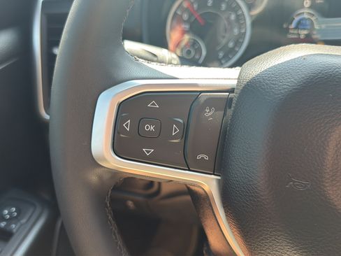Used 2025 RAM 1500 Big Horn AWD/4WD image 21