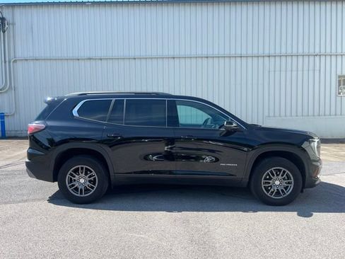 Used 2025 GMC Acadia Elevation AWD/4WD image 4