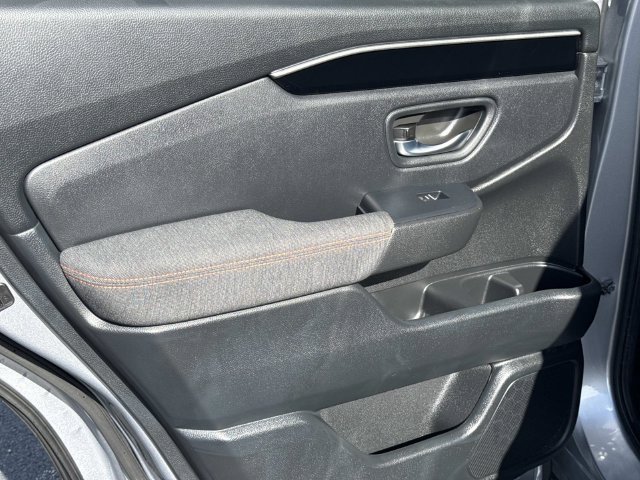 Certified 2023 Honda Pilot Sport image 12