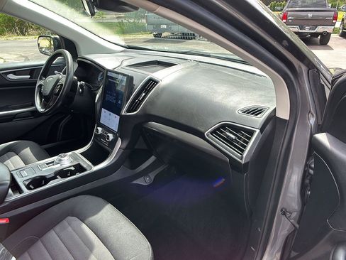 Used 2023 Ford Edge SE w/ Black Appearance Package AWD/4WD image 23