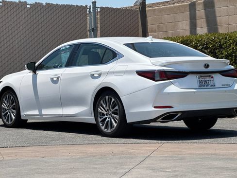 Used 2020 Lexus ES 350 w/ Premium Package FWD image 6