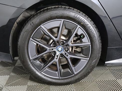 Used 2024 BMW i4 eDrive35 w/ Premium Package image 22