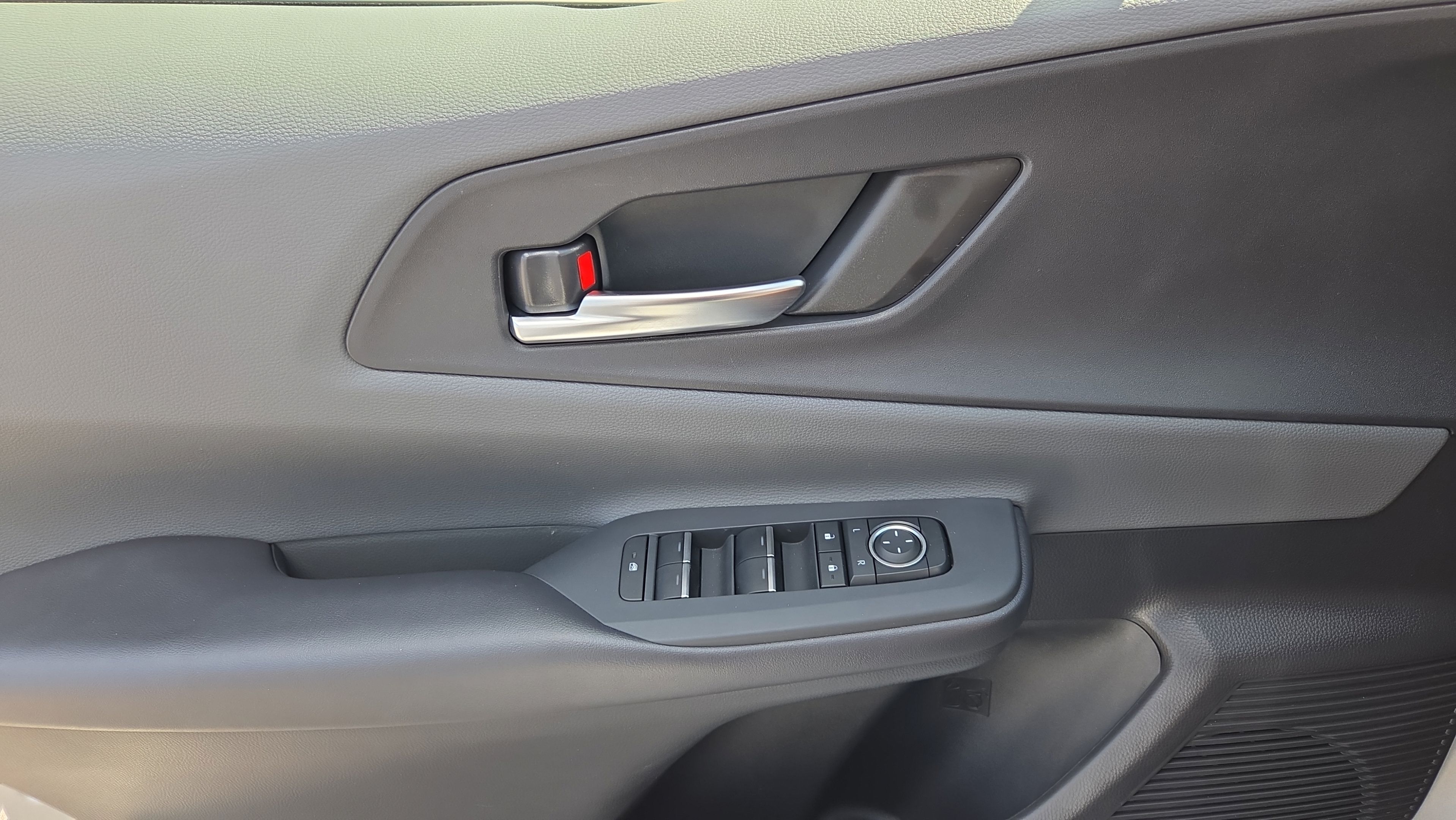 Certified 2023 Toyota Prius XLE FWD image 21